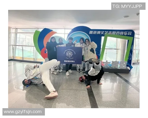 广州街舞队运营体系探秘:街舞战术与团队协作的完美结合 广州街舞队运营体系探秘:街舞战术与团队协作的完美结合