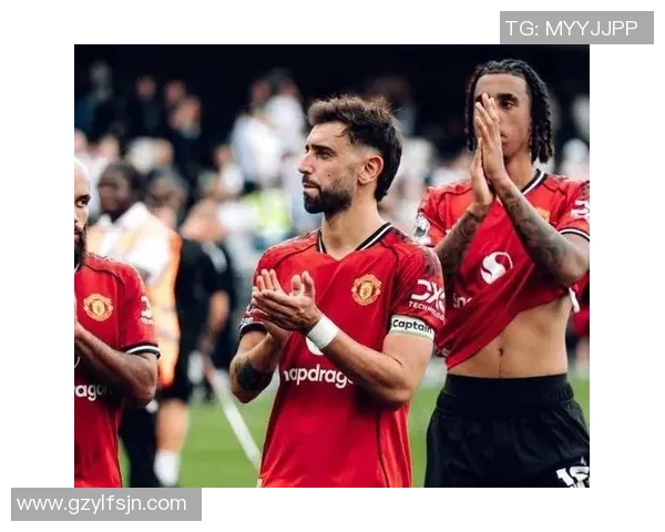 布鲁诺费尔南德斯：从默默无闻到足坛明星的奋斗历程与成就解析