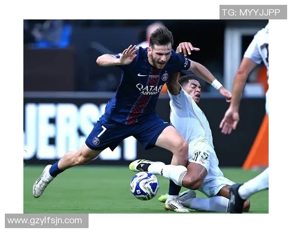 巴黎对阵升班马的精彩较量谁将赢得这场关键战役