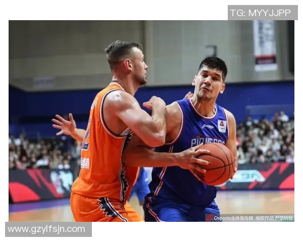 江大与上海精彩对决比赛录像回顾及精彩瞬间分析