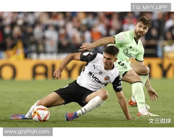 毕尔巴鄂与埃瓦尔激战正酣谁能在西甲赛场笑到最后