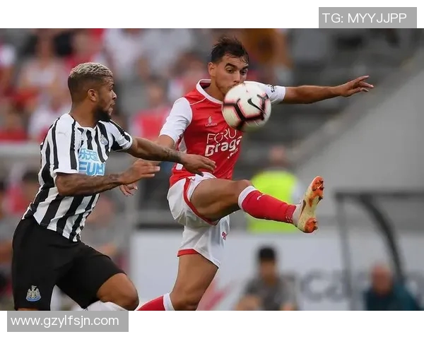 雷恩与塞维利亚激战在即谁能在欧战中笑到最后