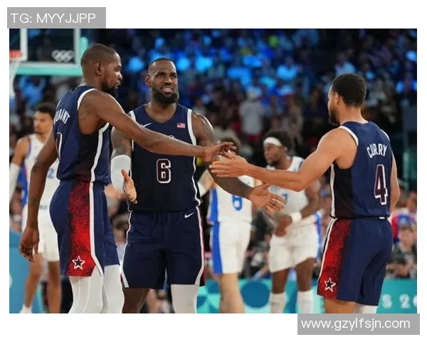 伦敦赛场上演激烈对决美国男篮挑战西班牙队争夺胜利