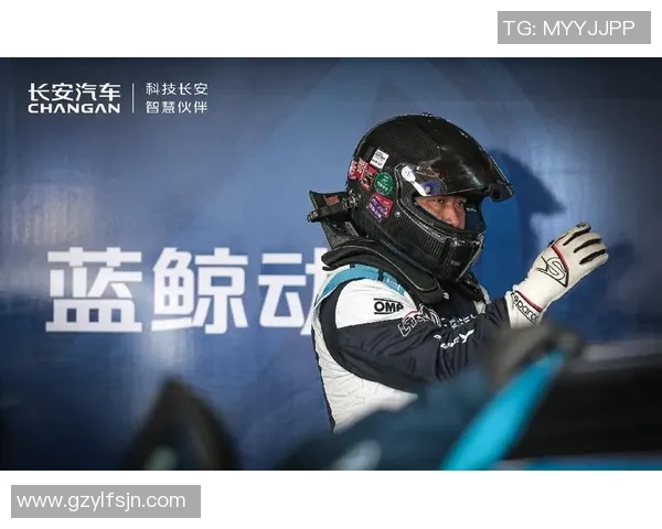 福建蓝鲸迎战四川蓝鲸全力争胜展现球队实力与拼搏精神 福建蓝鲸迎战四川蓝鲸全力争胜展现球队实力与拼搏精神