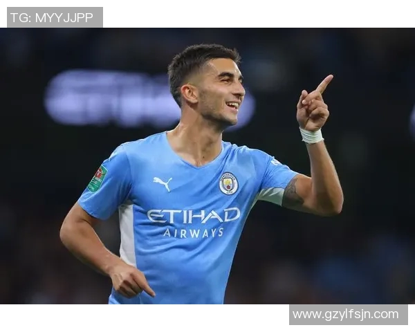 费兰托雷斯的成长之路：从青训天才到世界级足球明星的蜕变与挑战