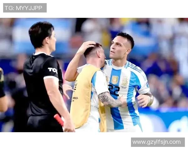 阿根廷与墨西哥加时赛激战回顾球迷心跳加速的瞬间重现