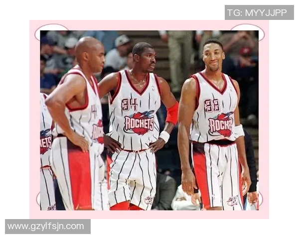 2001年乔丹与皮蓬的传奇对决回顾与篮球历史的深远影响分析