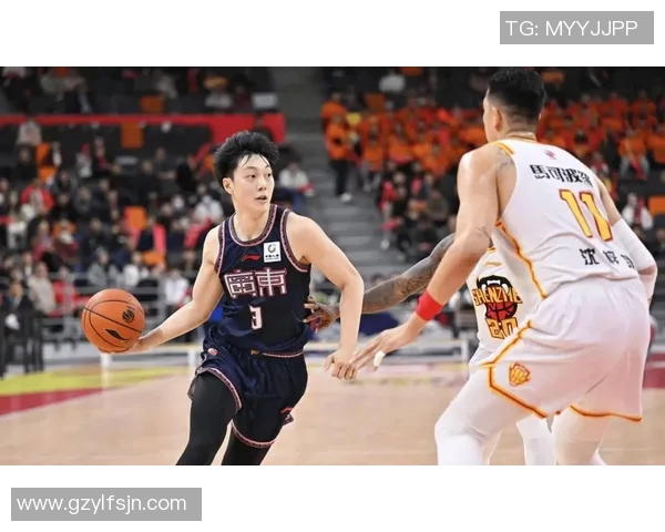 CBA直播精彩对决广东队挑战新疆队全程视频回放与分析