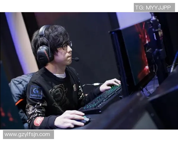 CSGO战术解析：揭秘RNG战队中路突破的成功秘诀与策略