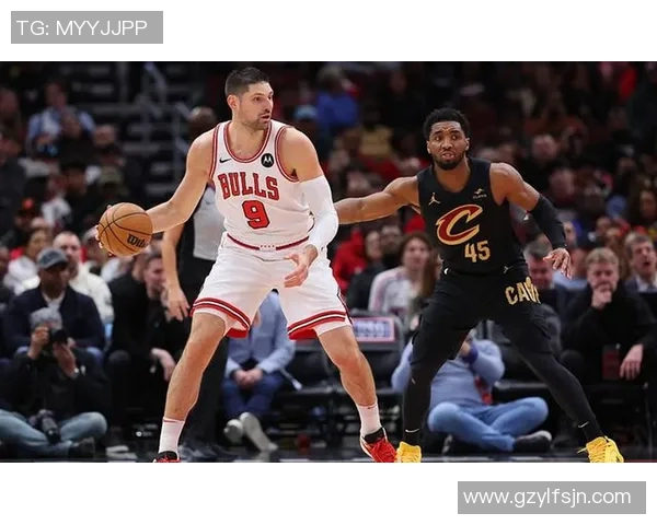 芝加哥公牛与开拓者激战正酣谁能在这场对决中笑到最后